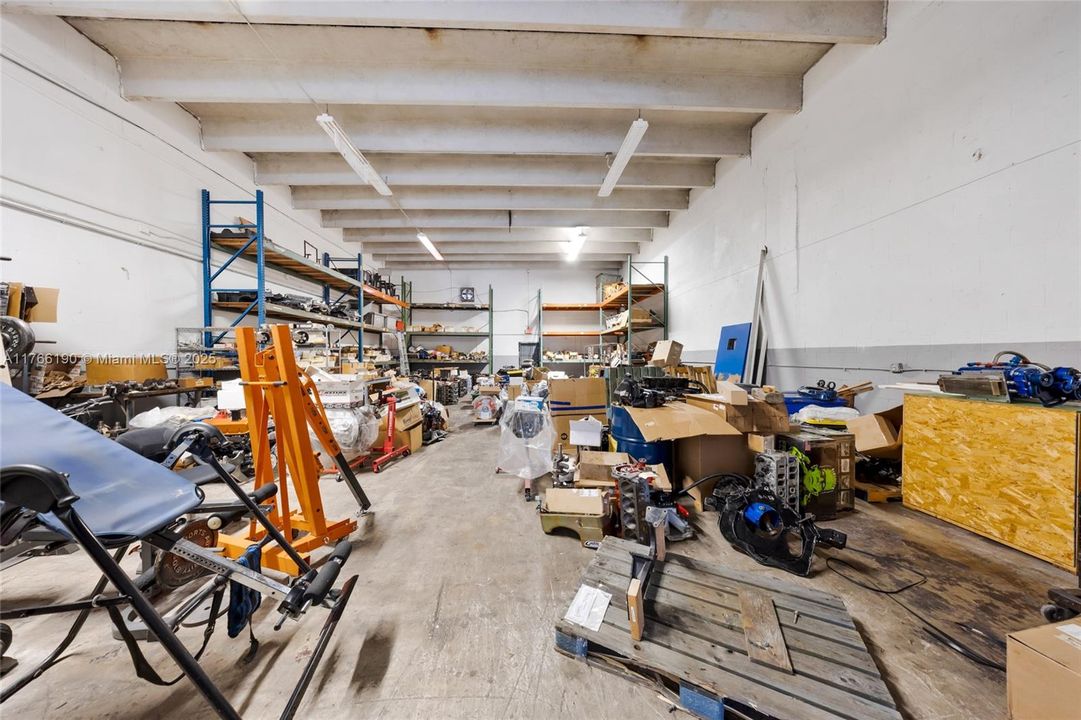 На продажу: $2,400,000 (0 спален, 0 ванн, 0 Квадратных фут)