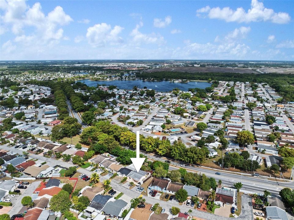 最近售出: $425,000 (2 贝兹, 2 浴室, 1052 平方英尺)