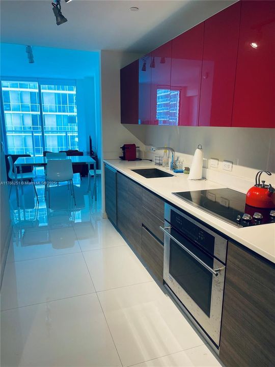 Recientemente alquilado: $2,750 (0 camas, 1 baños, 530 Pies cuadrados)