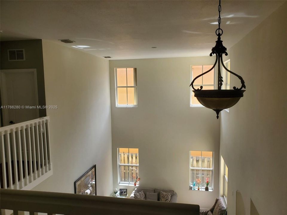 For Sale: $1,040,000 (4 beds, 4 baths, 3053 Square Feet)