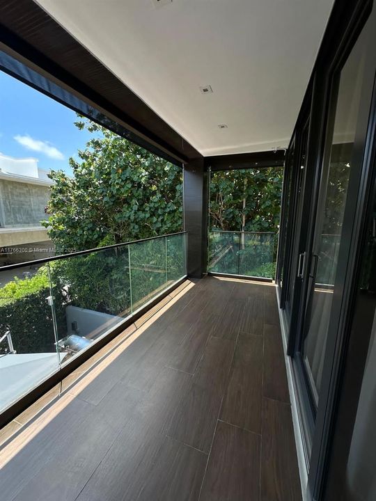 En Venta: $11,300,000 (6 camas, 6 baños, 5216 Pies cuadrados)