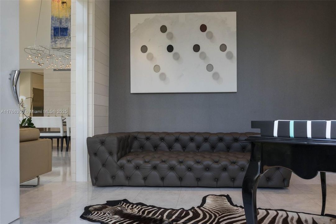 En Venta: $11,300,000 (6 camas, 6 baños, 5216 Pies cuadrados)