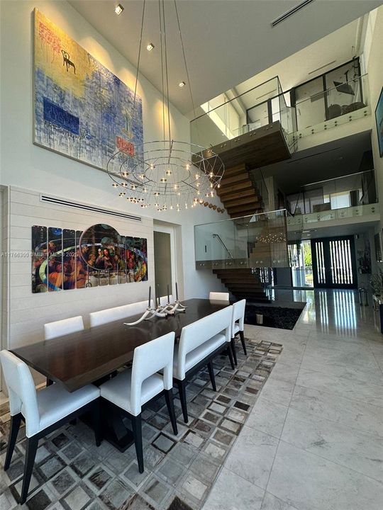 En Venta: $11,300,000 (6 camas, 6 baños, 5216 Pies cuadrados)