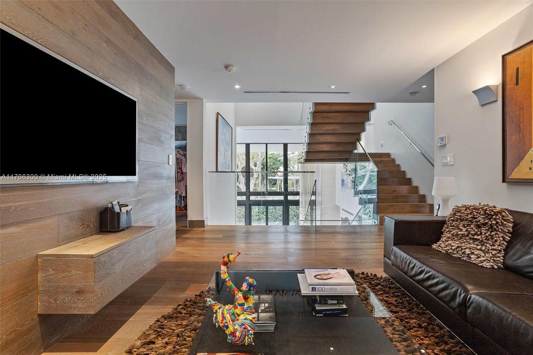 En Venta: $11,300,000 (6 camas, 6 baños, 5216 Pies cuadrados)