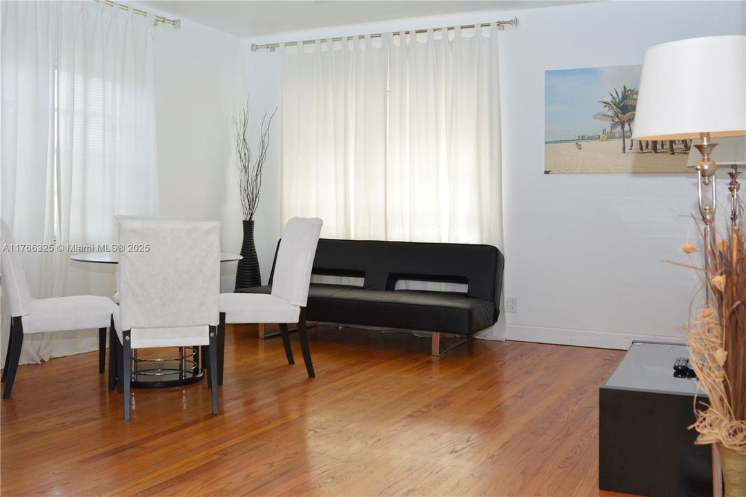 En Venta: $260,000 (1 camas, 1 baños, 638 Pies cuadrados)