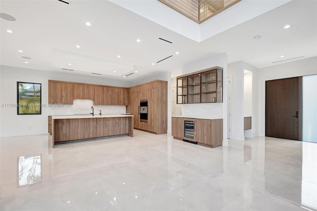 На продажу: $2,845,000 (5 спален, 5 ванн, 3573 Квадратных фут)