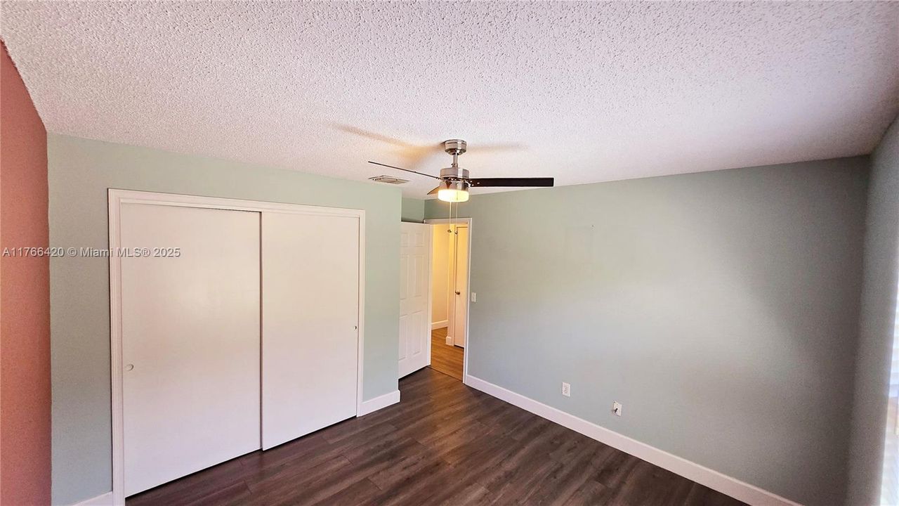 Recently Rented: $2,250 (4 beds, 2 baths, 1707 Square Feet)