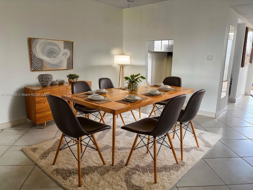 En Venta: $129,000 (2 camas, 2 baños, 880 Pies cuadrados)