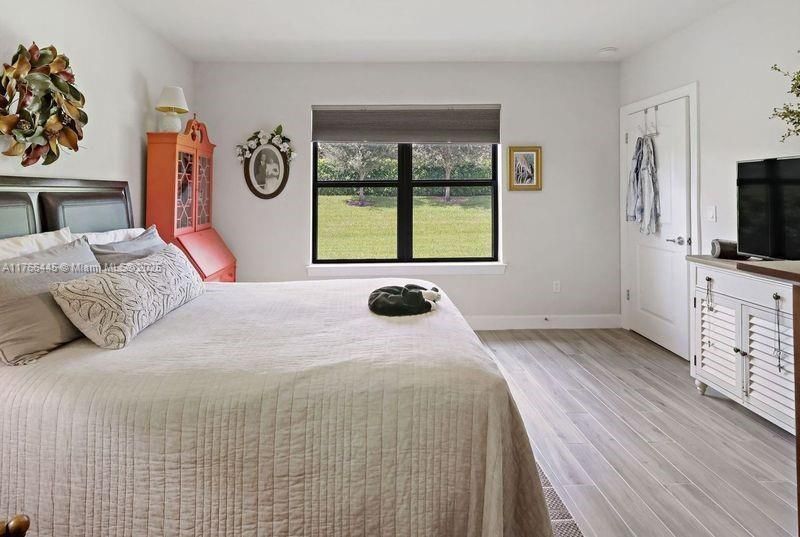 Recently Sold: $399,900 (3 beds, 2 baths, 1449 Square Feet)