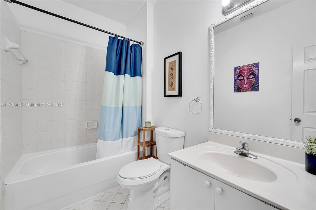 Recently Sold: $389,900 (3 beds, 2 baths, 1380 Square Feet)