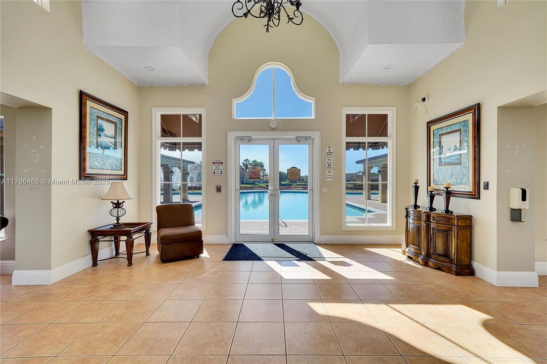 Recently Sold: $389,900 (3 beds, 2 baths, 1380 Square Feet)