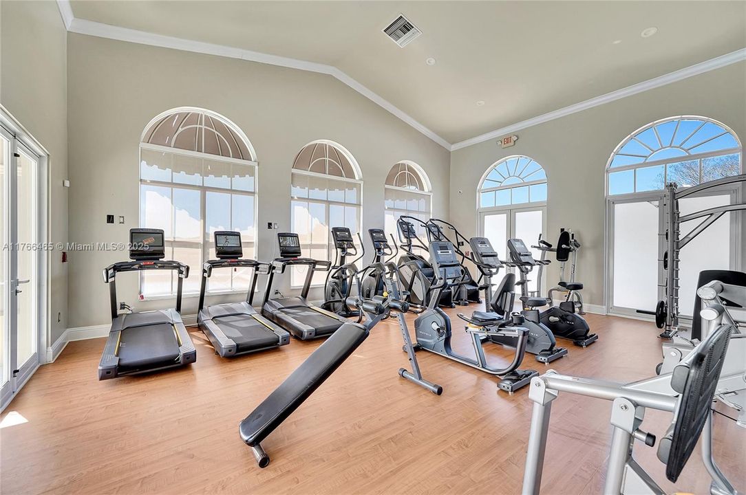 Recently Sold: $389,900 (3 beds, 2 baths, 1380 Square Feet)