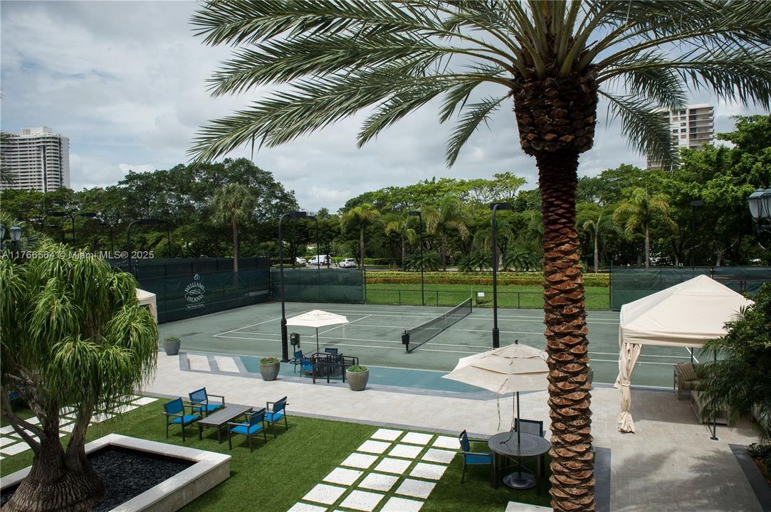 Tennis Center