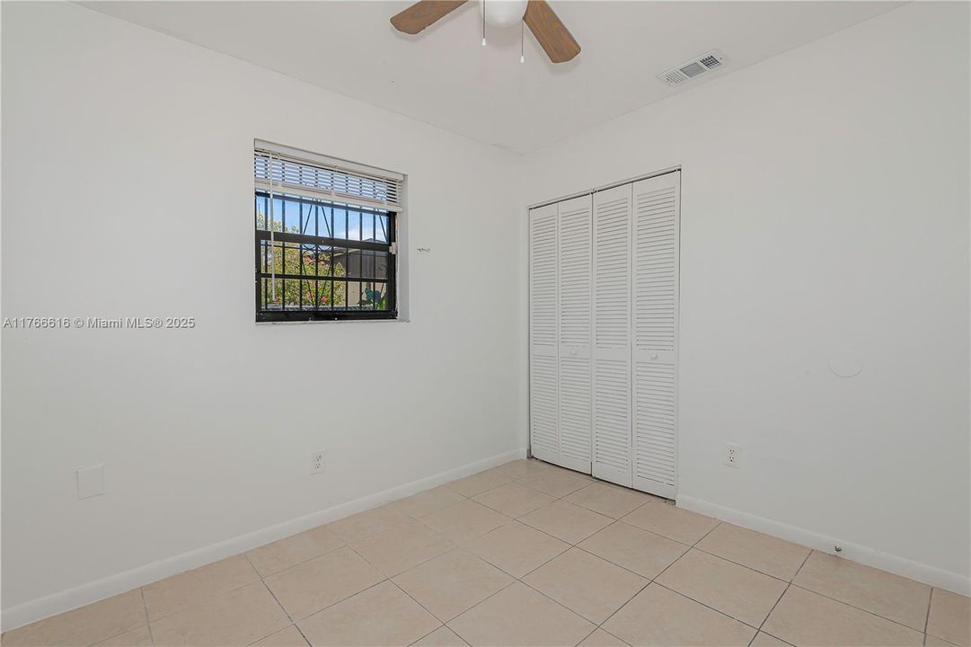 最近售出: $525,000 (4 贝兹, 2 浴室, 1200 平方英尺)