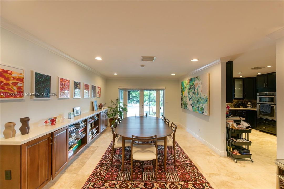 Recently Sold: $1,699,900 (5 beds, 3 baths, 2751 Square Feet)