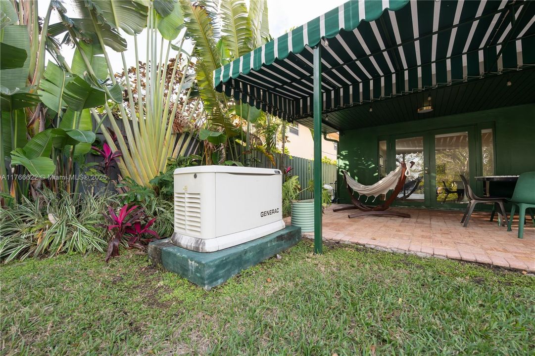 Recently Sold: $1,699,900 (5 beds, 3 baths, 2751 Square Feet)