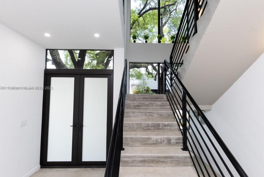 Recientemente alquilado: $5,000 (4 camas, 4 baños, 2319 Pies cuadrados)