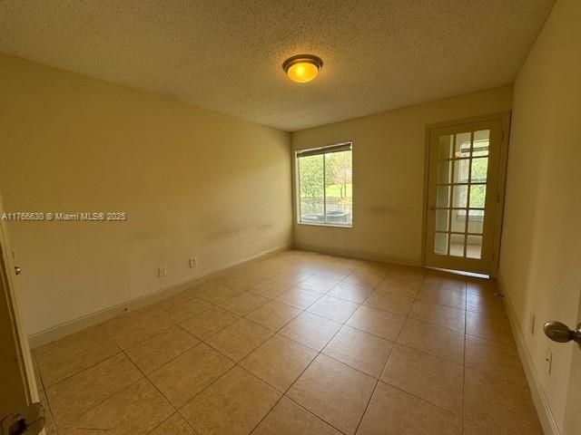 Недавно продано: $210,000 (1 спален, 1 ванн, 743 Квадратных фут)