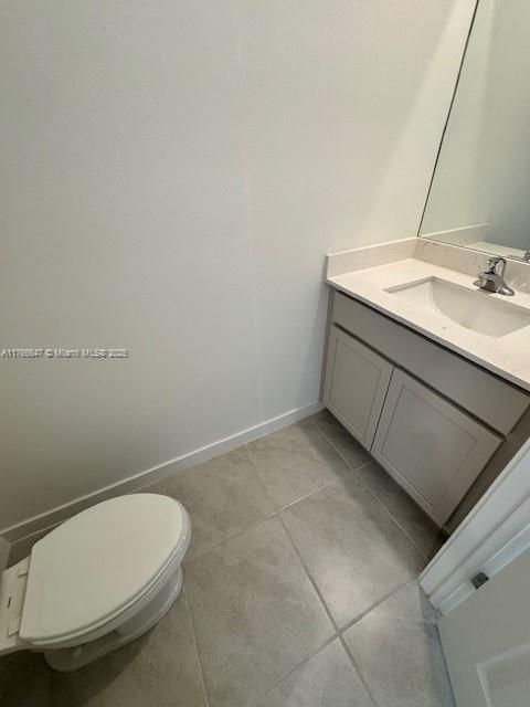 最近售出: $389,990 (3 贝兹, 2 浴室, 0 平方英尺)