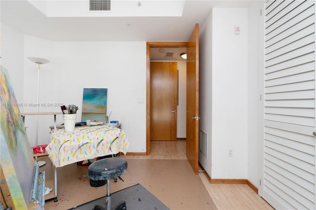 Recently Sold: $995,000 (2 beds, 2 baths, 1344 Square Feet)