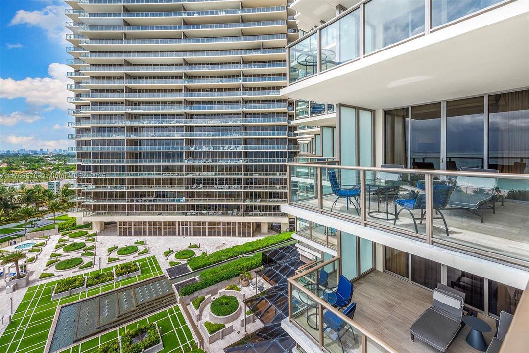 Vendido Recientemente: $2,700,000 (2 camas, 2 baños, 1069 Pies cuadrados)