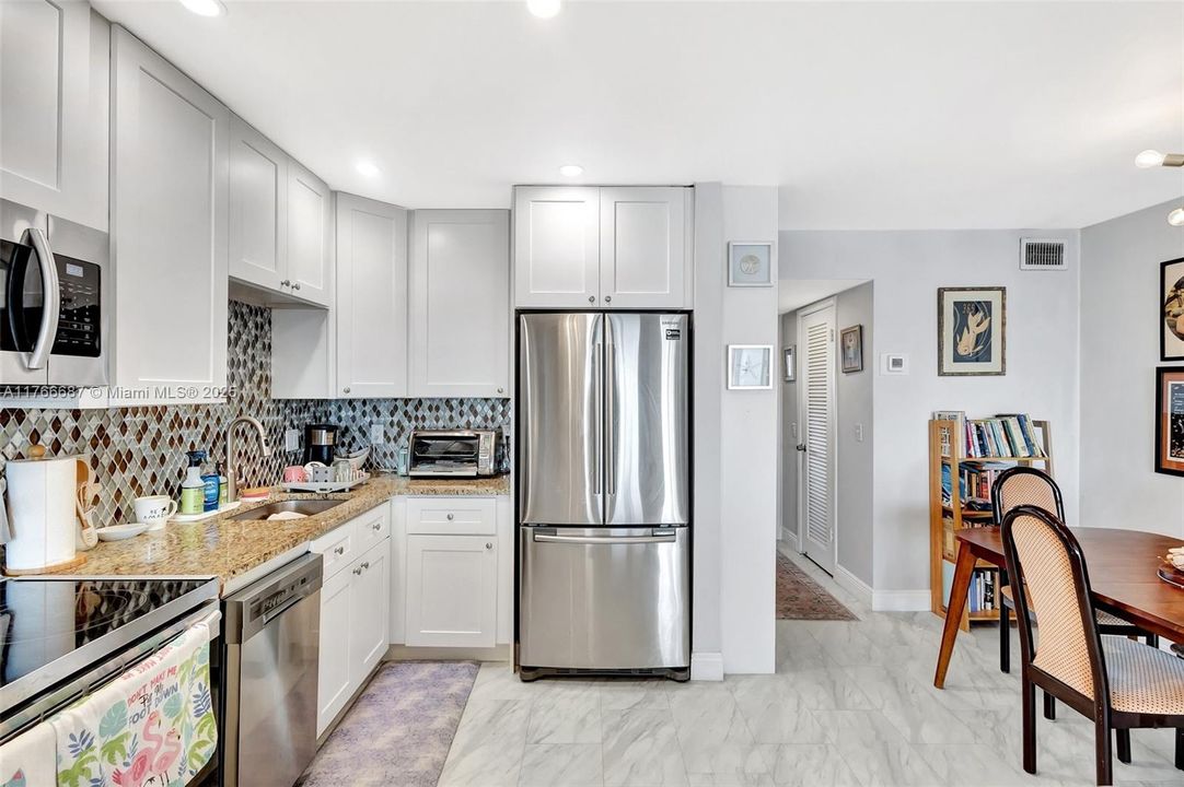 Vendido Recientemente: $219,999 (1 camas, 1 baños, 672 Pies cuadrados)