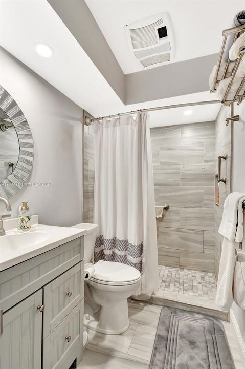 Vendido Recientemente: $219,999 (1 camas, 1 baños, 672 Pies cuadrados)