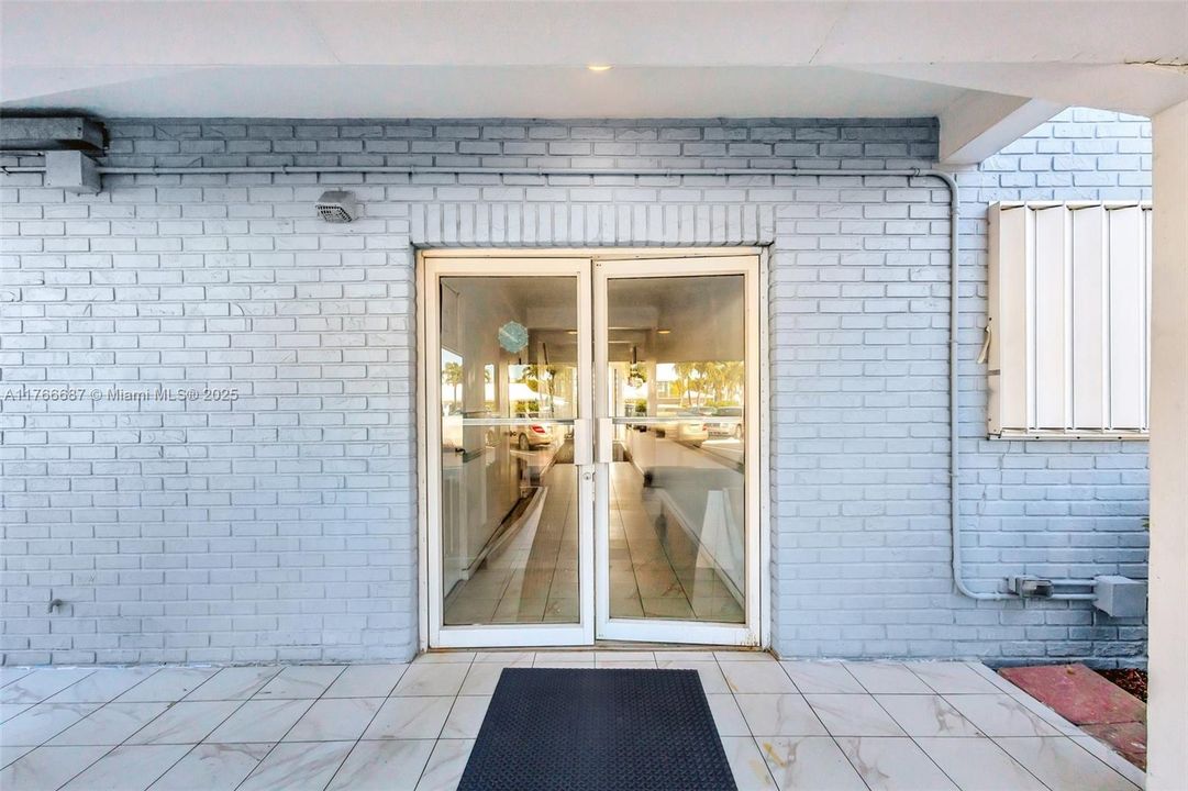 Vendido Recientemente: $219,999 (1 camas, 1 baños, 672 Pies cuadrados)