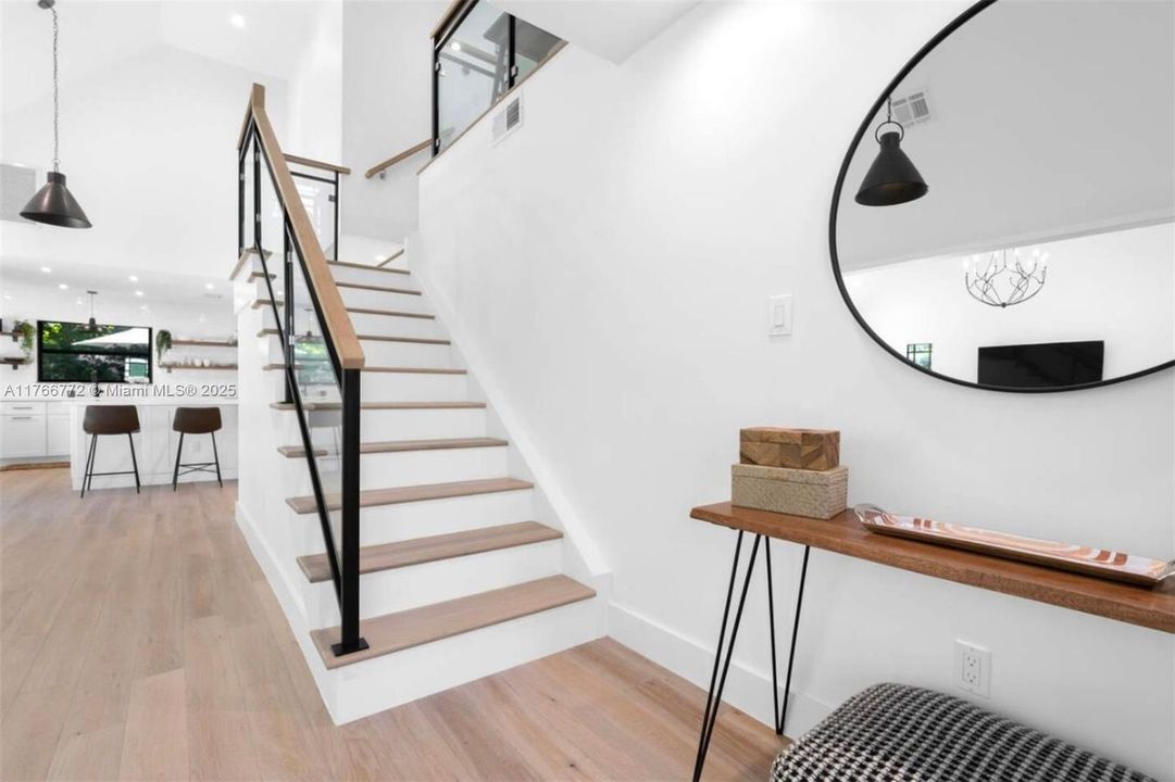 Recently Rented: $12,000 (3 beds, 3 baths, 2021 Square Feet)