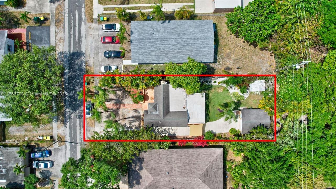 Recently Sold: $400,000 (2 beds, 1 baths, 1163 Square Feet)