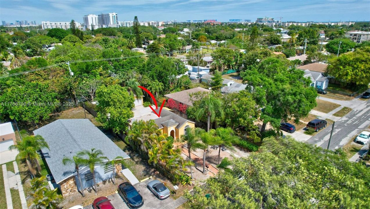 Recently Sold: $400,000 (2 beds, 1 baths, 1163 Square Feet)