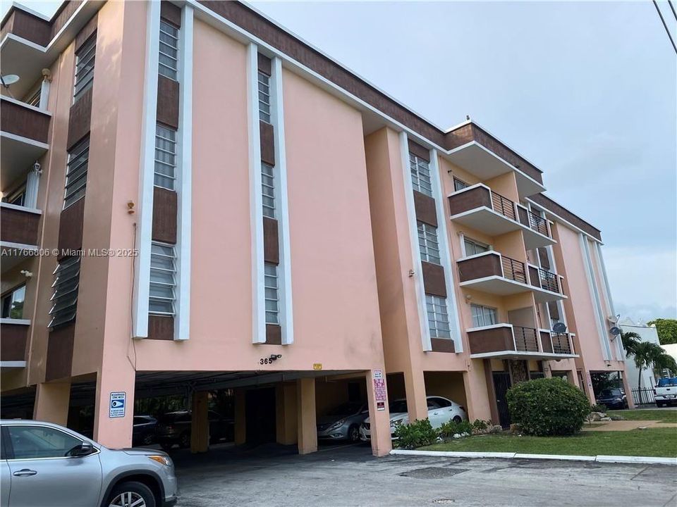 Recently Sold: $135,000 (0 beds, 1 baths, 420 Square Feet)