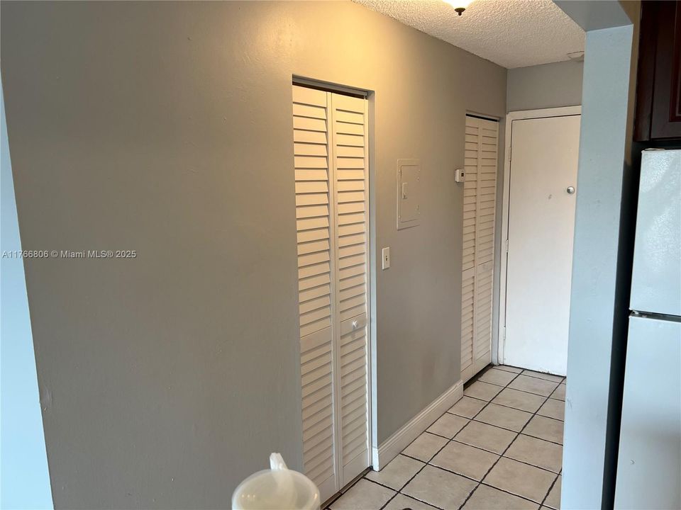 Recently Sold: $135,000 (0 beds, 1 baths, 420 Square Feet)