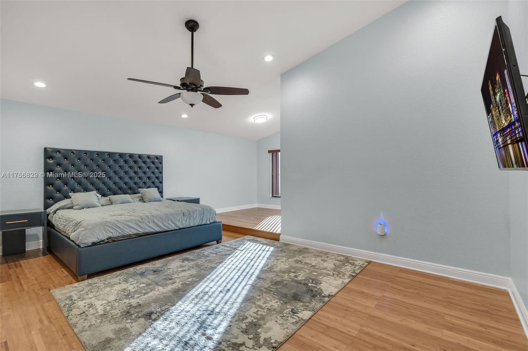 For Sale: $660,000 (3 beds, 2 baths, 2146 Square Feet)