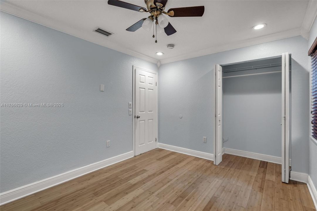 For Sale: $660,000 (3 beds, 2 baths, 2146 Square Feet)