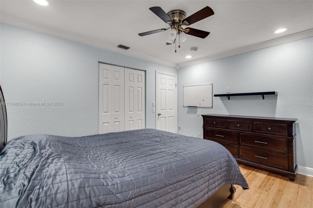 For Sale: $660,000 (3 beds, 2 baths, 2146 Square Feet)
