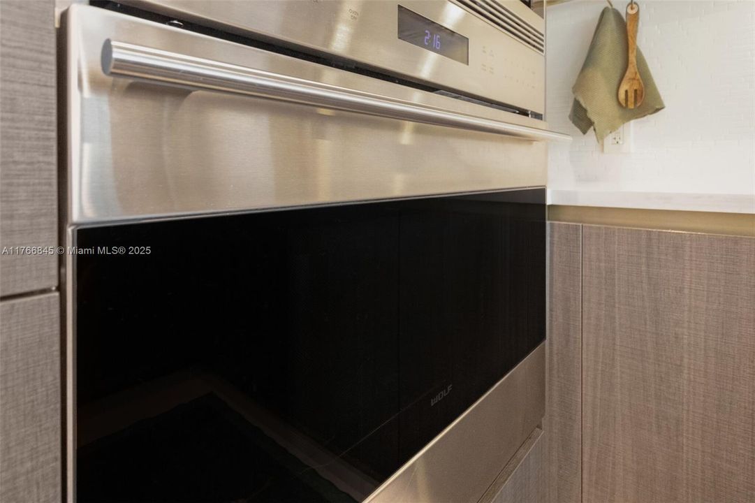 Недавно продано: $835,000 (2 спален, 2 ванн, 1209 Квадратных фут)