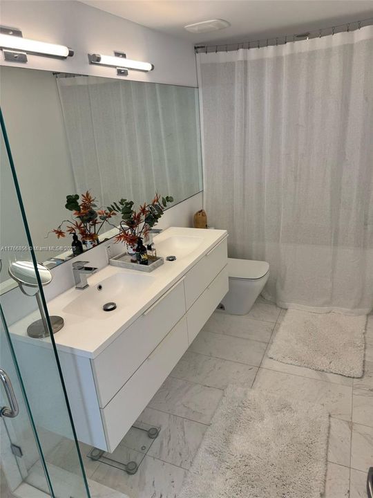 待售: $1,250,000 (2 贝兹, 2 浴室, 1276 平方英尺)