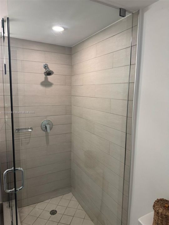 待售: $1,250,000 (2 贝兹, 2 浴室, 1276 平方英尺)