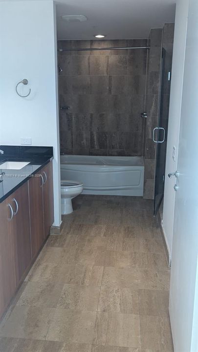 Recently Rented: $3,900 (2 beds, 2 baths, 1091 Square Feet)