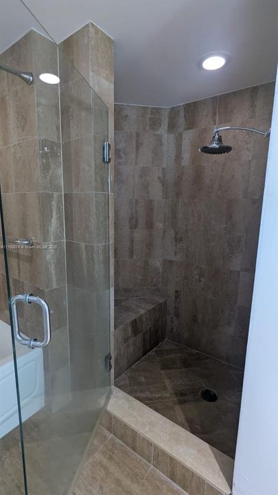 Recently Rented: $3,900 (2 beds, 2 baths, 1091 Square Feet)