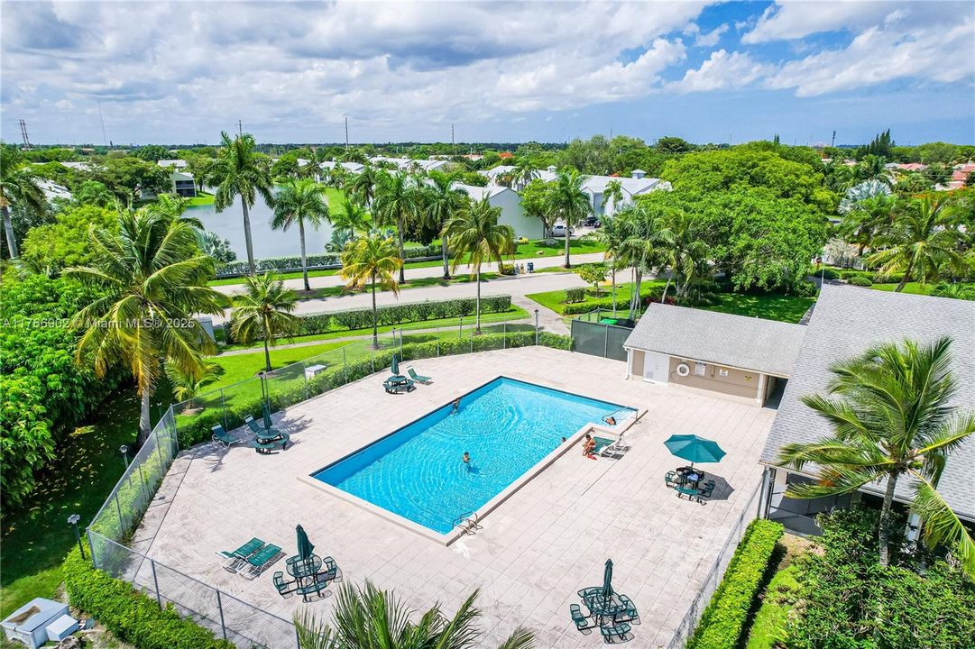 最近租的: $2,250 (3 贝兹, 2 浴室, 1195 平方英尺)