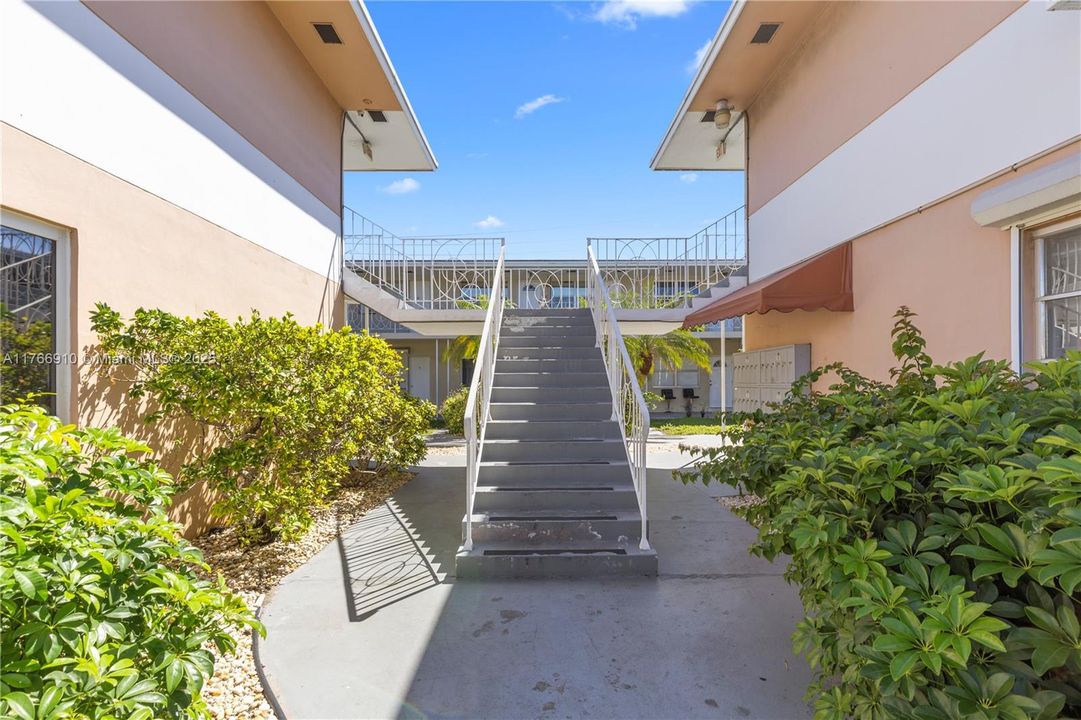 Recently Sold: $4,400,000 (0 beds, 0 baths, 0 Square Feet)