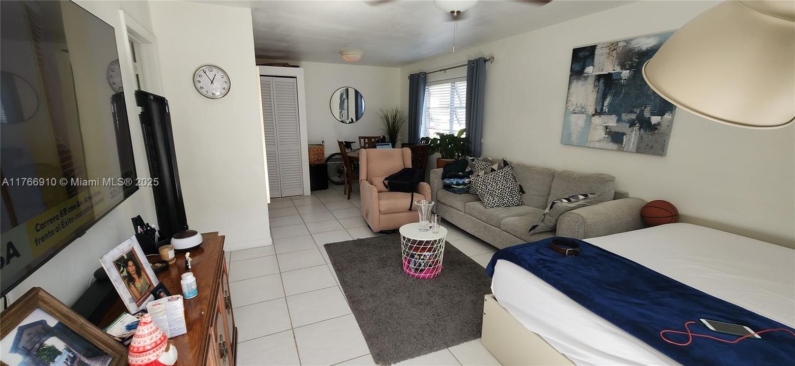 Recently Sold: $4,400,000 (0 beds, 0 baths, 0 Square Feet)