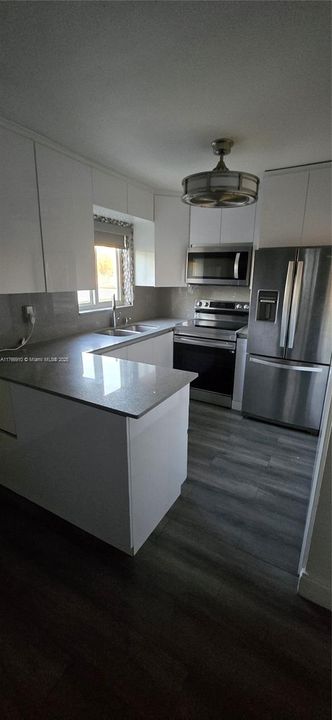 Recently Sold: $4,400,000 (0 beds, 0 baths, 0 Square Feet)