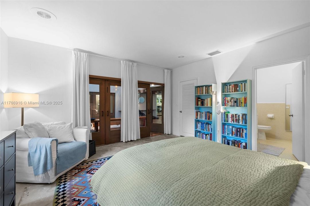 Recently Sold: $1,885,000 (3 beds, 3 baths, 3189 Square Feet)