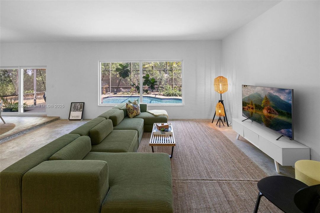 Recently Sold: $1,885,000 (3 beds, 3 baths, 3189 Square Feet)