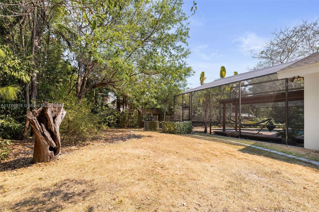 Recently Sold: $1,885,000 (3 beds, 3 baths, 3189 Square Feet)