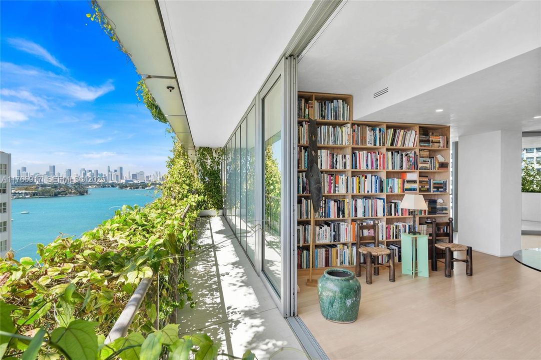 For Sale: $11,900,000 (5 beds, 5 baths, 3936 Square Feet)