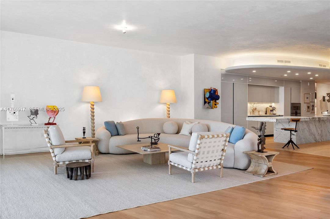 For Sale: $11,900,000 (5 beds, 5 baths, 3936 Square Feet)